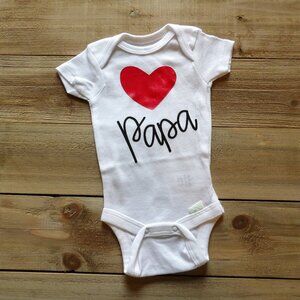 Adorable 'Love Papa' Cotton Onesie - Heat Pressed Design